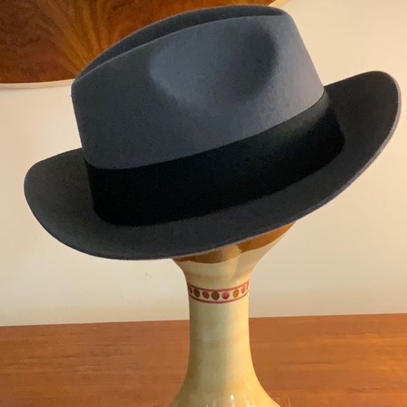 Stacy Adams- Grey 100% Wool Wide Brim Fedora-Black Ribbon- Feather and ID-XL - Picture 5 of 9